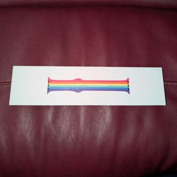 NEW Apple Watch Edition Sport Band for 44mm - Pride Rainbow LGBTQ Advocacy - Picture 5 of 6
